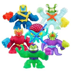 Heroes of jujitsu galaxy set of 5 with water blaster